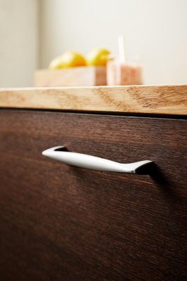 Span 160 Aluminum Silver Elongated Furniture Handle