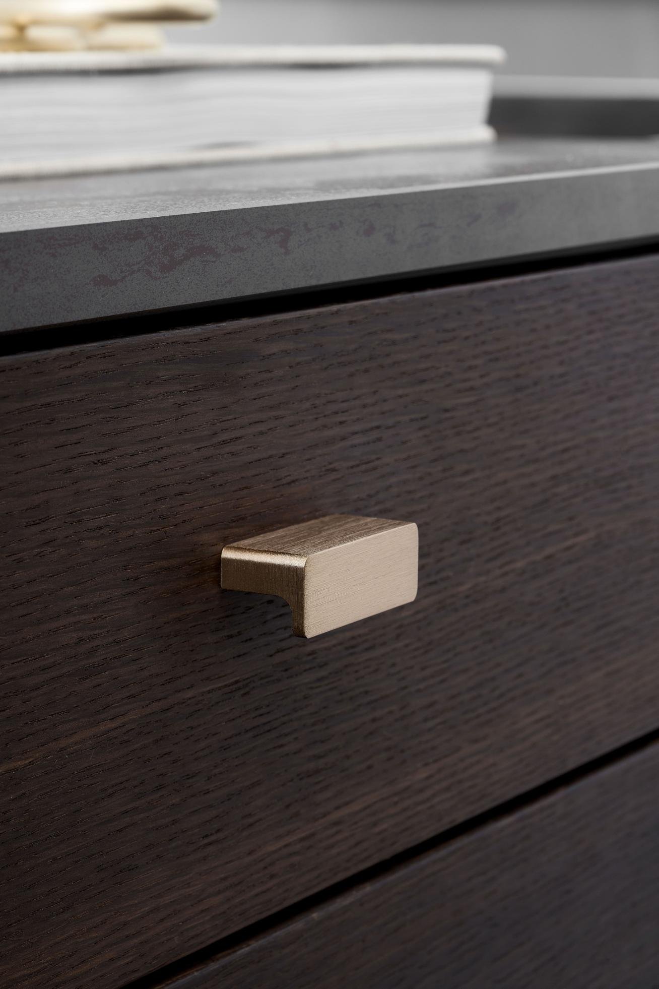 453320032-31--Gałka-meblowa-Elan-32-Aluminiowy-Złota-Szczotkowana-Furnipart-Skandynawskie-Uchwyty_2