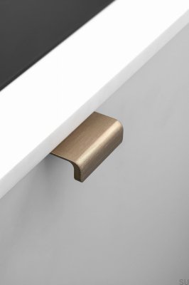 Artisan 20 Aluminium Gold Brushed Edge Furniture Handle