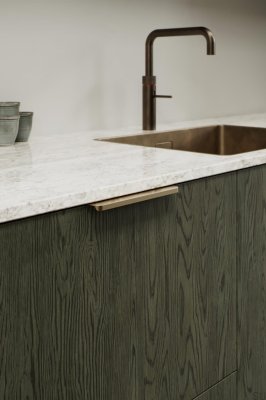 Comet 160 Aluminum Matt Gold Edge Furniture Handle