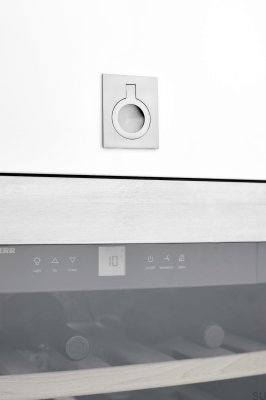 Flush 32 Recessed Furniture Handle Metal Silver