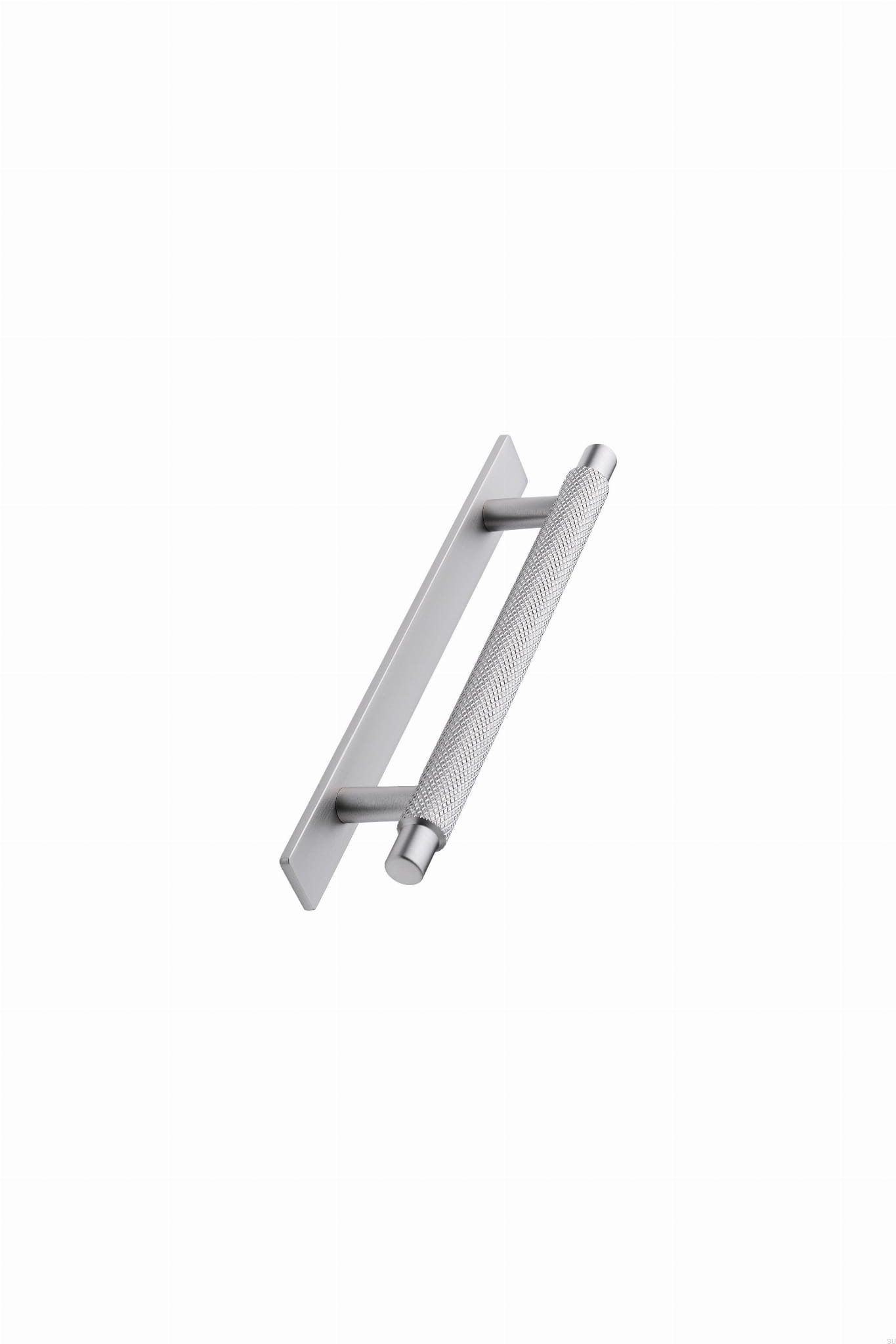 549020128-66--Uchwyt-meblowy-podłużny-Manor-Back-128-Metalowy-Srebrny-Furnipart-Skandynawskie-Uchwyty_1