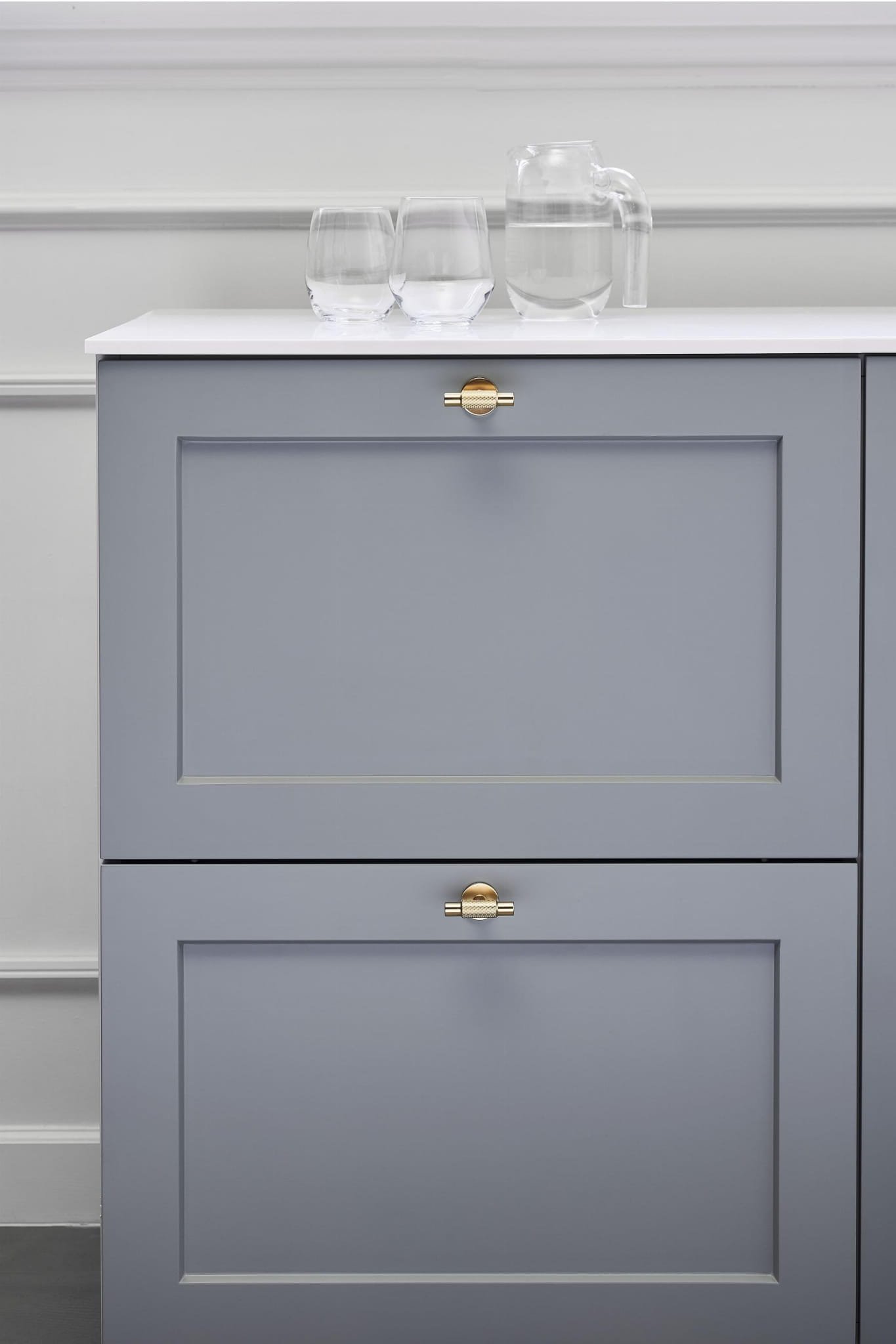 549120054-34.1--Gałka-meblowa-T-Bar-Manor-T-54-Metalowa-Złota-Furnipart-Skandynawskie-Uchwyty_2