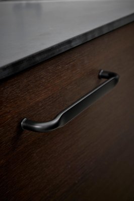 Gate 160 elongated furniture handle Metal Black Matt