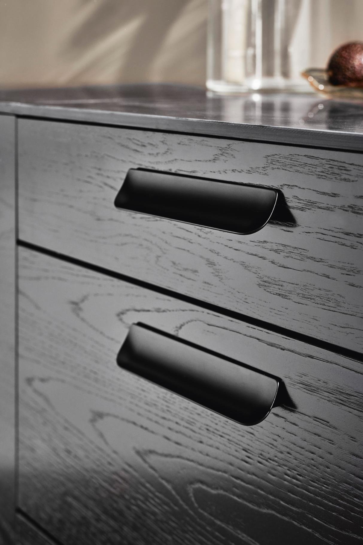 550320160-99--Uchwyt-meblowy-podłużny-Slope-160-Metalowy-Czarny-Mat-Furnipart-Skandynawskie-Uchwyty_2