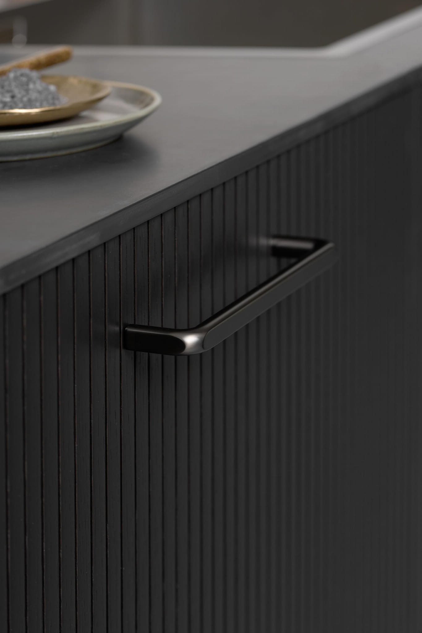 554520160-74--Uchwyt-meblowy-podłużny-Unify-160-Metalowy-Gun-Metal-Furnipart-Skandynawskie-Uchwyty_2