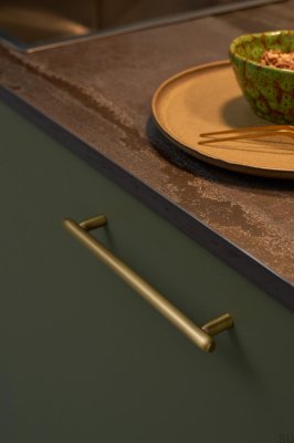 Tocco 160 Metal Brushed Gold Elongated Furniture Handle