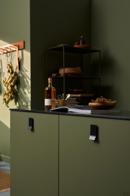 Leaf 32 Metal Matt Black Elongated Furniture Handle