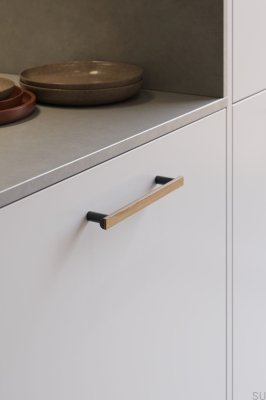 Bis 160 Wooden Oak with Matte Black furniture handle