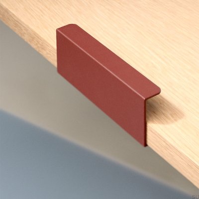Hide 120 Metal Edge Furniture Handle Reddish Brown
