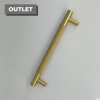 SB-XL 160 elongated furniture handle, polished brass, knurled