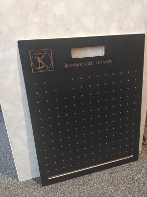 Display L Black Mat