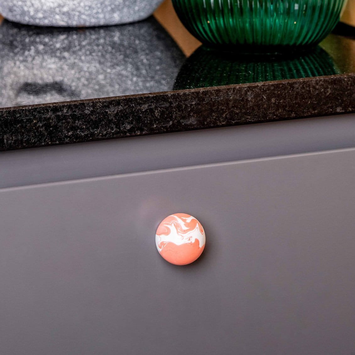 RDWhtChrrRd--Gałka-meblowa-Ren-White-Cherry-Red-35-Drewniana-Bukowa-Vince-Skandynawskie-Uchwyty_5