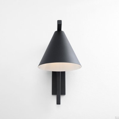 Form Metal Wall Lamp Black
