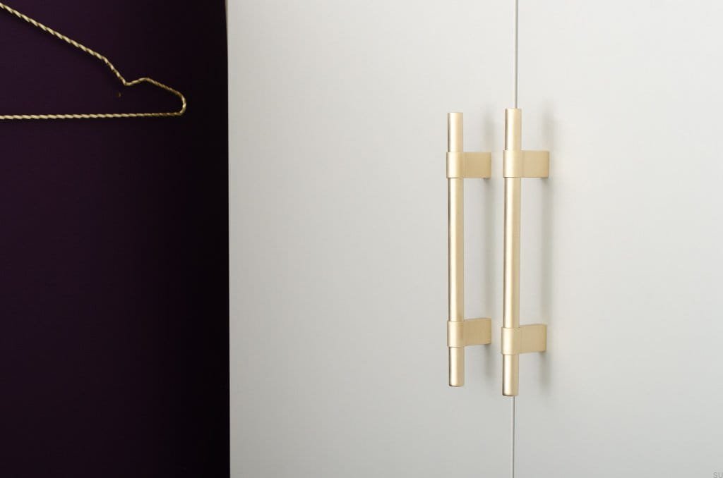 HA66MB--Uchwyt-meblowy-podłużny-Line-Big-208-Mosiądz-Szczotkowany-Nielakierowany-BB-Sweden-Skandynawskie-Uchwyty_2