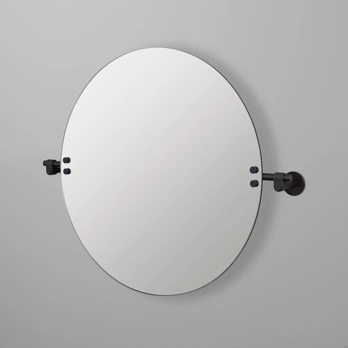 UMRG-484346--Lustro-Cast-600-Welder’s-Black-Buster-+-Punch-Skandynawskie-Uchwyty_1