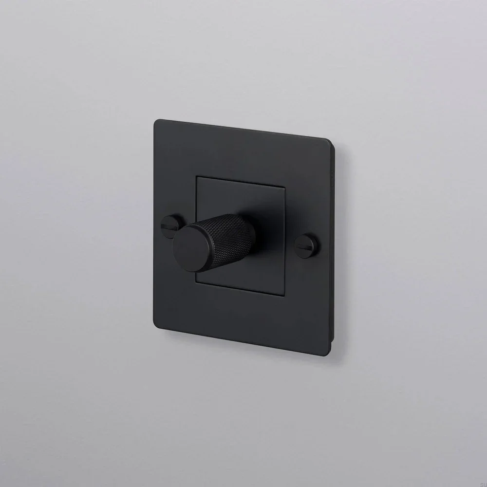 eu_electricity_1g_dimmer_black_main_no-logo_web.webp