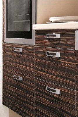 Elongated furniture handle 2113 96 Polished nickel