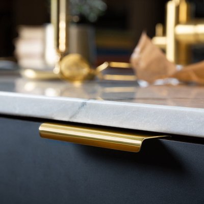 Edge furniture handle Lip 40 Polished chrome